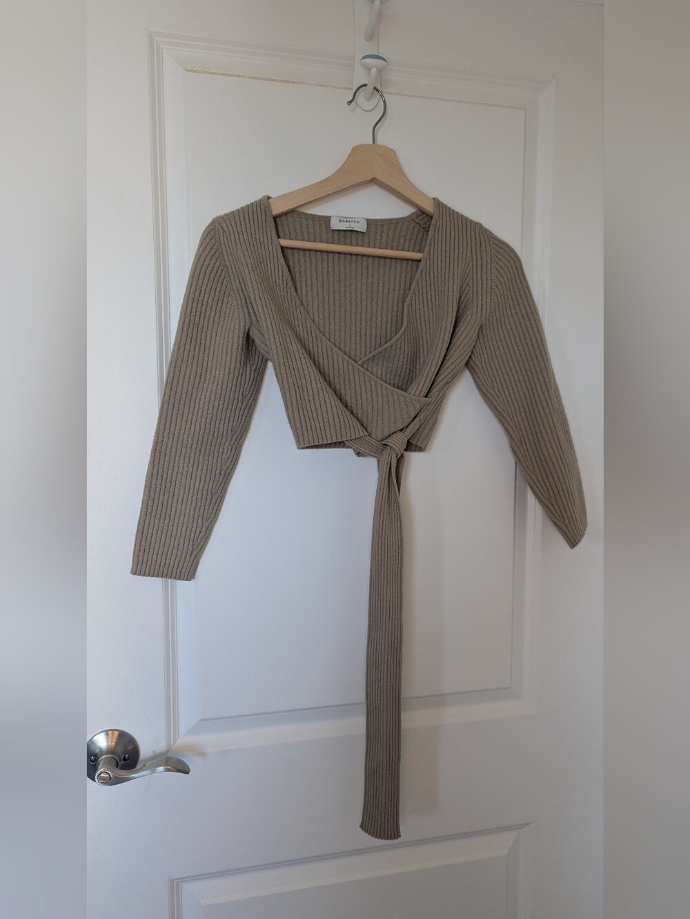 Babaton Aritzia Taupe Ribbed Knit Wrap Crop Top - Size Large